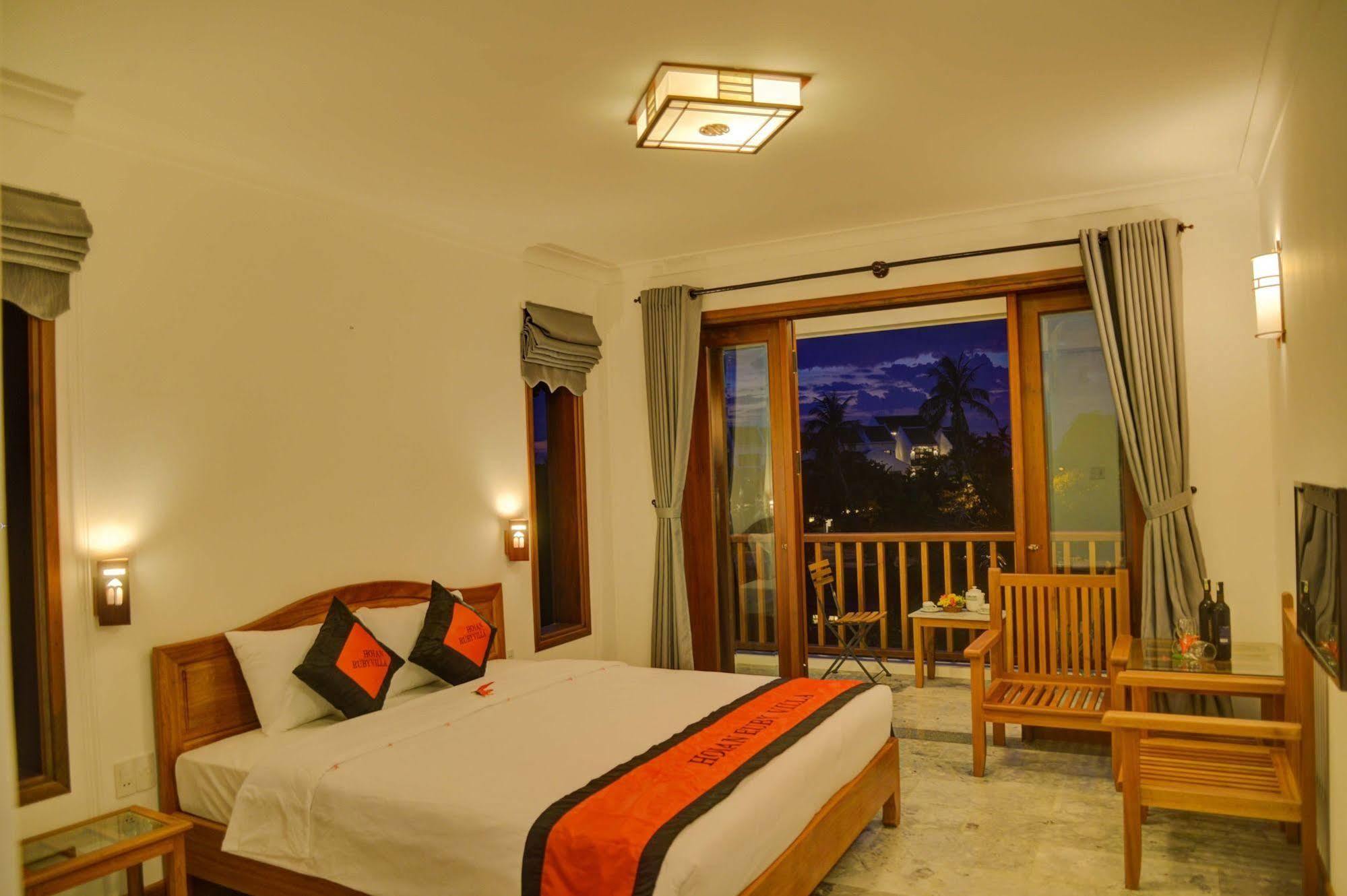 Ruby Hotel ฮอยอัน ภายนอก รูปภาพ